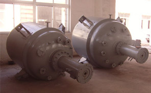 特殊材质高压反应釜在生产中应用