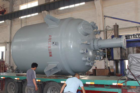 15000L高压对硝基苯胺反应釜